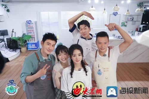  节目|《中餐厅》首播财务总监赵丽颖上线 身兼数职极具责任心获赞