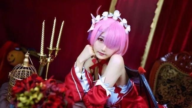 和蕾姆|cos：拉姆和蕾姆，谁是那只最可爱的小恶魔呢？