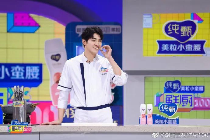  导师|李子峰《鲜厨100》首选导师赵胤胤 网友：张亮终究是错付了！