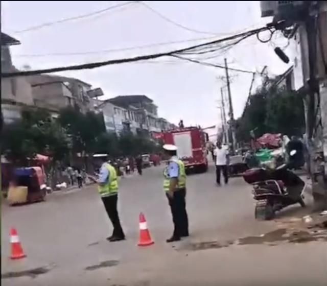  死亡|河南鹿邑一床垫窗帘门店起火致5人死亡