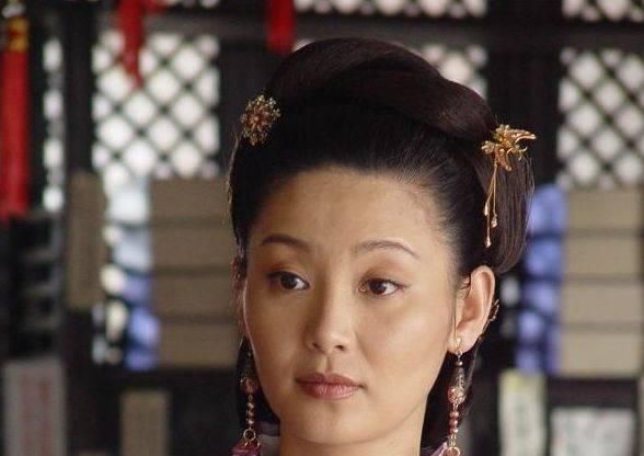 朱元璋|朱元璋：后宫不得干政！为何她敢踢翻板凳，真是前所未有