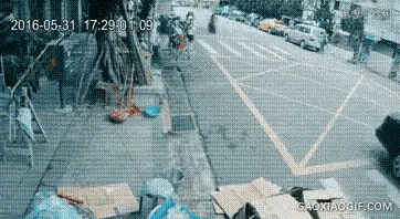  反杀|抢劫失败被反杀集锦，都是来搞笑的吧