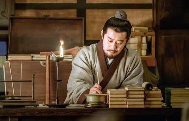  半生|范仲淹：出走半生，归来仍是少年