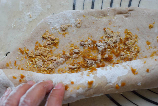  最馋|女儿最馋这种馒头，咸香耐嚼，当早餐很美，利用碎片时间就能蒸好