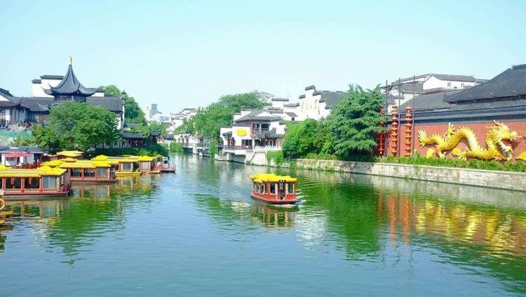  旅游|南京受欢迎的景区，是中国古代文化枢纽之地，属规模宏大的建筑群