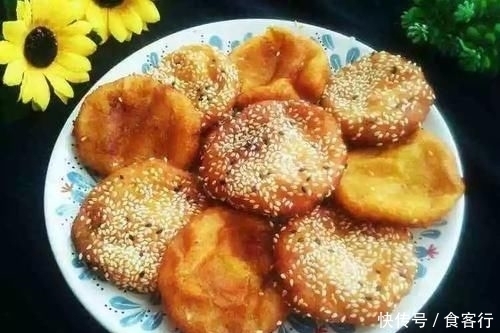 鸡蛋|一碗糯米粉，一个红薯，加2个鸡蛋，手不沾面，香甜软糯吃不够