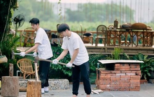  参加|《向往的生活》玩砸了？许光汉这一趟，挺让人“意外”的