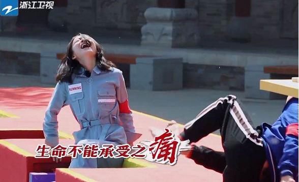  返场|《奔跑吧》又一位返场嘉宾，面对指压板一脸淡定，连杨颖都自愧不如