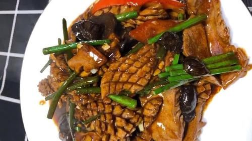 认可|家常版爆炒腰花，鲜嫩爽脆不膻不燥，“以形补形”备受百姓认可！