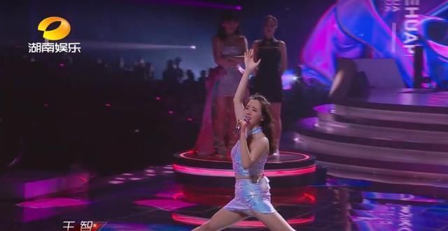 半吊子|王智读不懂赛制不丢人,用半吊子劈叉挑战王霏霏,这是哪来的自信