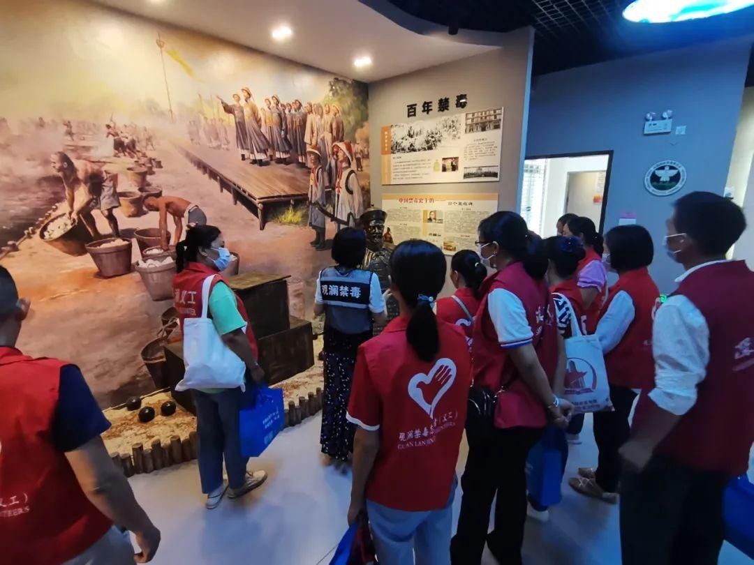 佳节|【禁毒动态】中秋国庆双佳节，禁毒宣传不停歇