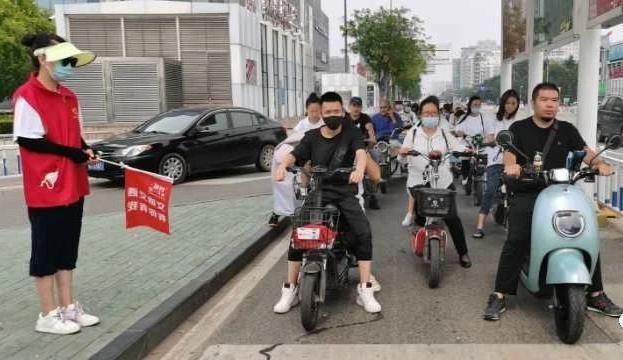 不文明行为|【青·动态】亮丽志愿红 共创文明城之文明交通篇
