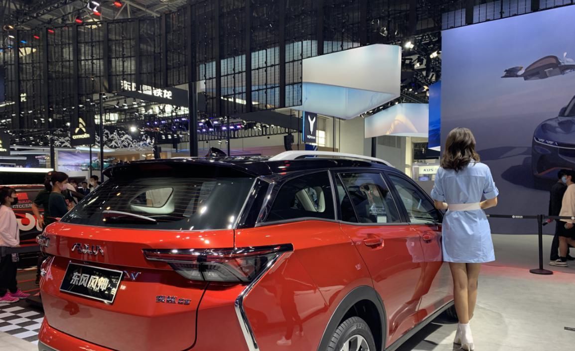  常规|风神奕炫GS外观表现不错，车内空间较为常规，动力适合代步