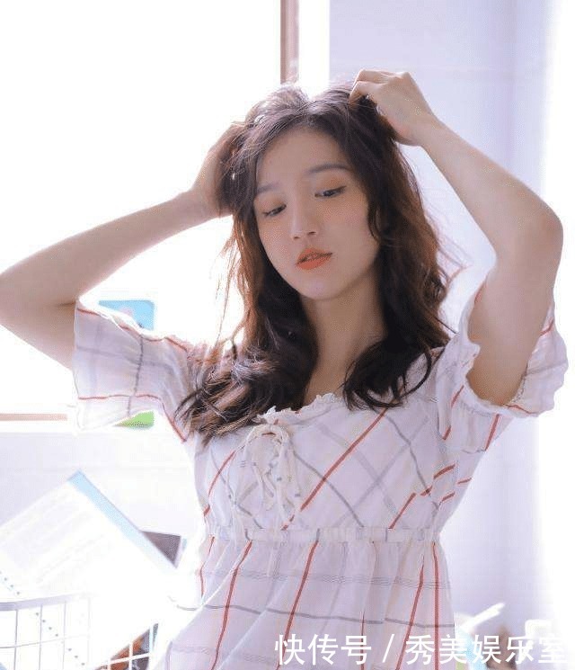 女星|曾大闹高铁站，威胁民警“你完了”的女星刘露，如今怎么样了？