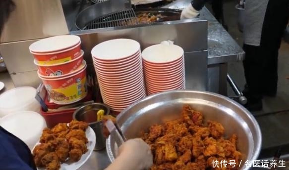 顾客|大叔创业卖“炸货”,8元一个,半天卖500个,顾客天天都来!