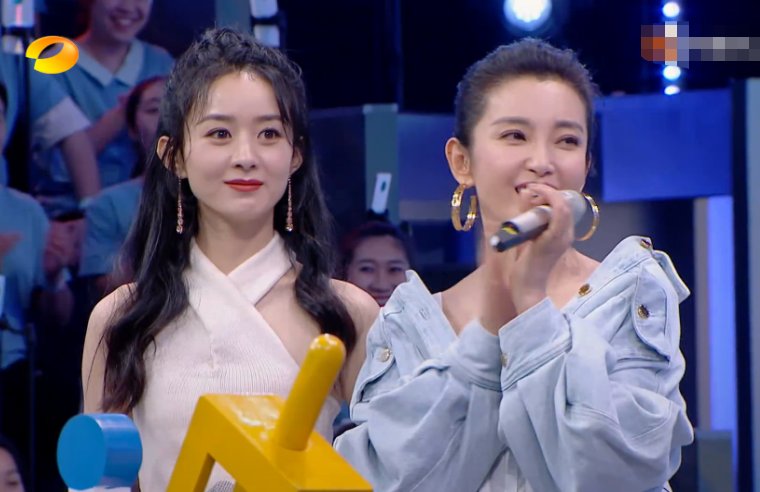  同台|赵丽颖李冰冰同台，杜华当面却只夸赵丽颖，李冰冰的反应看出情商