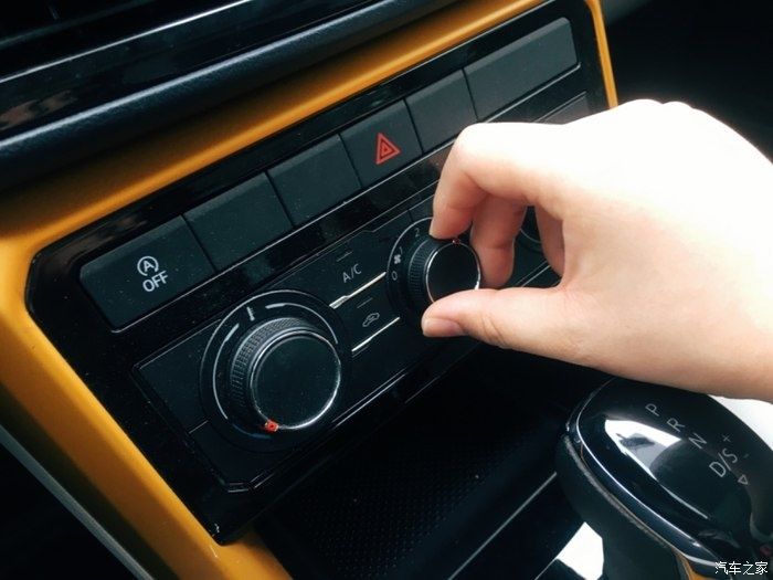  铠的|不论前路，勇于前行，途铠的用车体验及外观内饰细节分享！