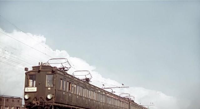 程度|彩色老照片1938年希特勒统治下的德国现代化程度让你想象不到