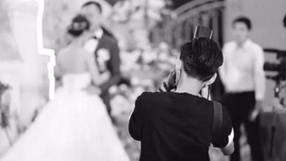 录像|男子花5000元找婚庆录像，结果录像视频被弄丢，婚庆公司：下次结婚肯定不丢
