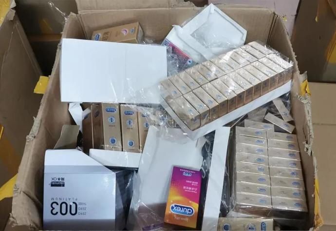 陈某仰|深圳一男子买了24盒“杜蕾斯”,使用过后却感觉......