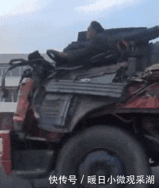 大哥|搞笑gif:大哥,这样开车,你不冷吗