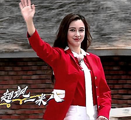  待遇|《奔跑吧》嘉宾出场，baby用马凸显地位，蔡徐坤都没有这待遇