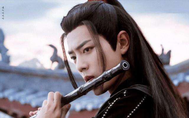  排名|肖战有望10月复出？官宣综艺节目惹争论，海报嘉宾阵容排名太真实