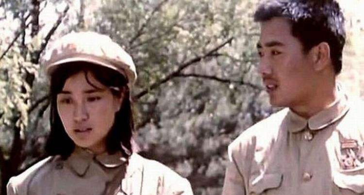  浪子|插足陈国军，移情宁静，“浪子”姜文为何被周韵栓得死死的？