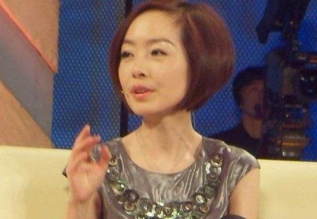  主持人|她是“低情商”主持人，曾让周星驰无奈，还大问杨丽萍会不会杀猪