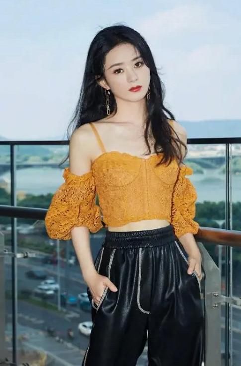  赵丽颖|赵丽颖参加《中餐厅》第一期就急到焦虑，后期腰伤复发，太难了