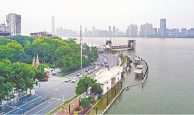 身上|守堤人：英雄城市有韧性，我们身上有血性