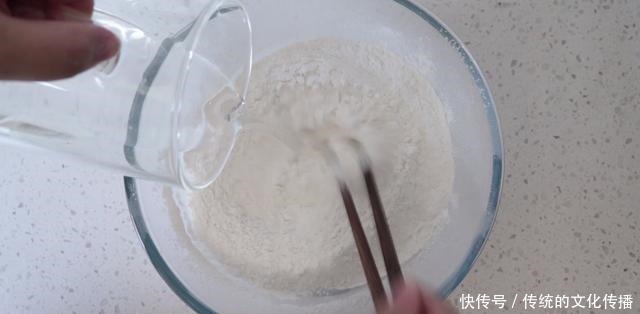 美白|不一样的养生美食——茯苓糕,口感松软Q弹好吃,健脾祛湿美白