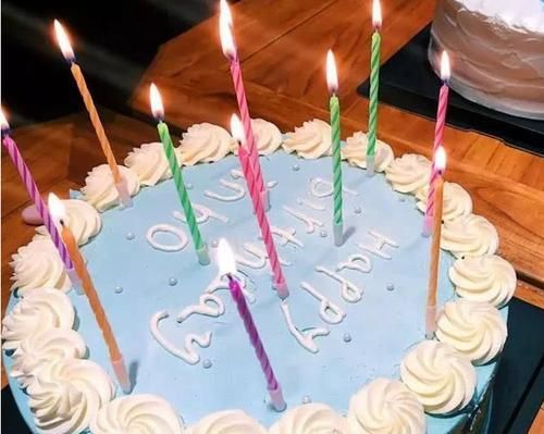  没问题|如果给你半个亿，下面的食物必须接受一个，你会接受还是拒绝？