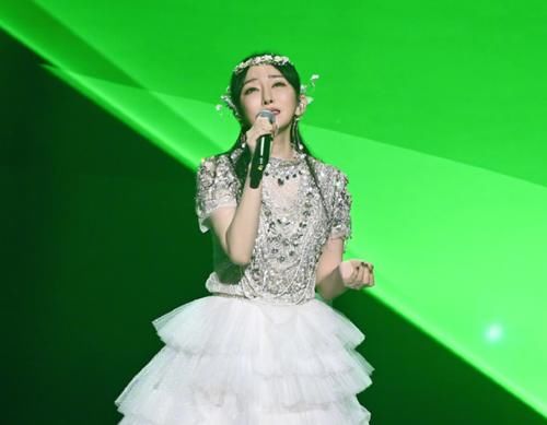  线下|魏晨出席线下商演视频被扒，霸气拒绝假唱，魏晨：专业歌手不假唱