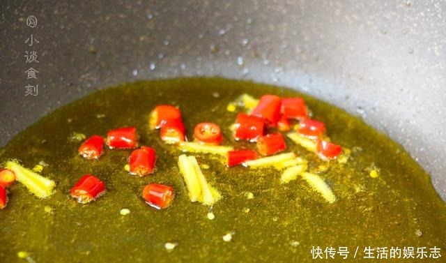 好吃|过年油腻多,不如提前学会这道菜,端上桌清香扑鼻,好吃又解油腻