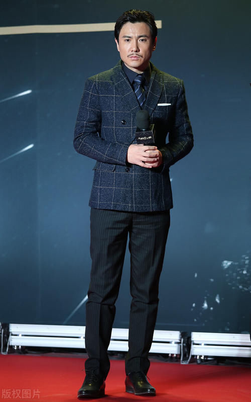  决赛|沈腾沈叔叔不仅是个上综艺非常勤的演员，脱口秀实力也是可以的