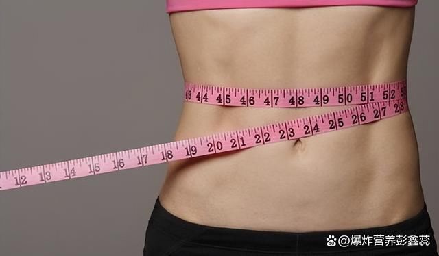 腿和身材不成比例腿过细(腿越细的人，身体越差？提醒：对于身体3个部位，过粗过细都不好)
