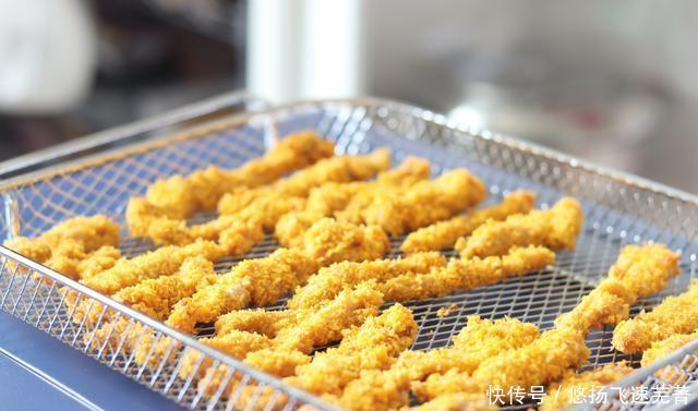  酥脆|无油低脂炸鸡柳，夏天吃，身体无负担，外酥脆内软嫩，太解馋了