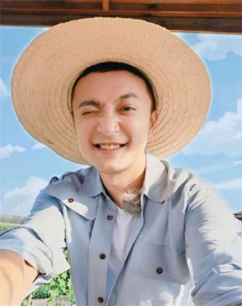  此次|央视开始搞选秀了，尼格买提感慨：这么快就要被取代了