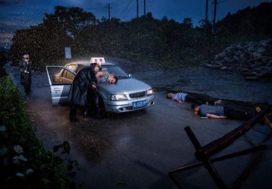  撬保险柜|暴打狱霸，挖地道越狱！落网后竟还跟人民警察谈条件