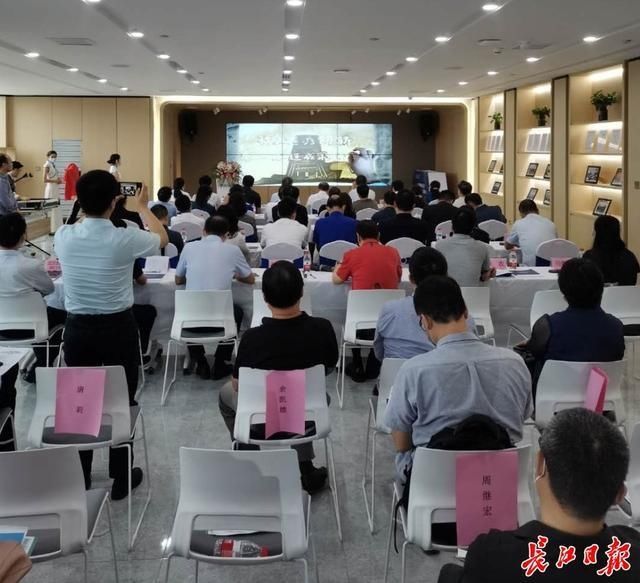 产业|硚口设立5亿元大健康产业引导基金,现场签约3家合作子基金