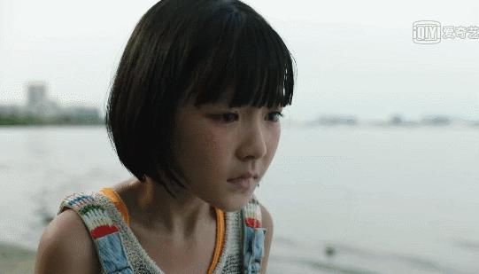  骨火|神仙选角，《隐秘的角落》三个小戏骨火了，这些后浪们，够浪的！