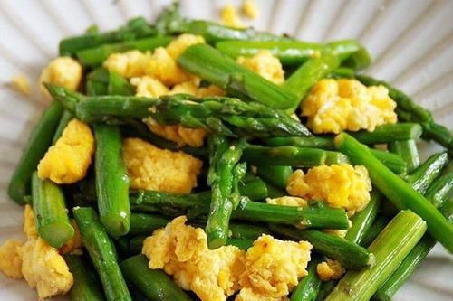 美味|天热了,教你几道爽口下饭的家常菜,荤素搭配,美味又营养