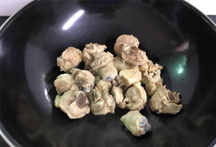 鸡腿|这碱性食物要多吃,和鸡肉是绝配,简单一煮,营养又美味
