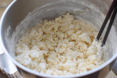  好吃|做了好多次薄饼，这种方法最简单，薄如纸，软如丝，卷菜特好吃