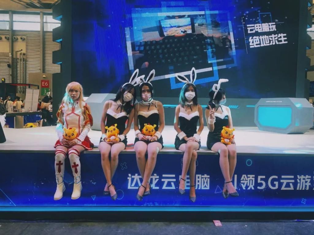  酒吧|这个季节去上海，有什么私藏酒吧餐厅好吃好喝好逛？