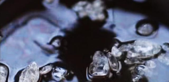 土豆|开胃又下饭的番茄土豆炖牛腩：汤汁浓郁美味、牛腩软烂鲜香入味！