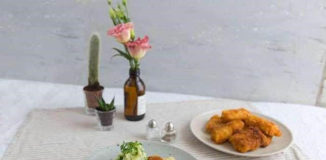 蛋黄|炸好的鱼条再搭配上豌豆土豆泥,尝试了一下,结果一家人都爱吃!