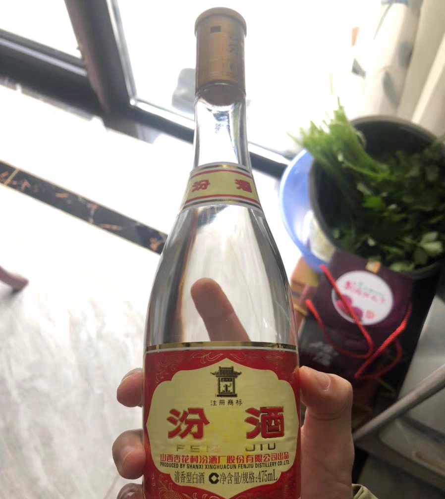 告诉|圈内人偷偷告诉你,4款价格实惠口感好的都是纯粮酒,不要选错了