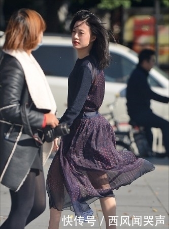 美腿|街拍:热夏,性感潮女,美腿秀翻天!